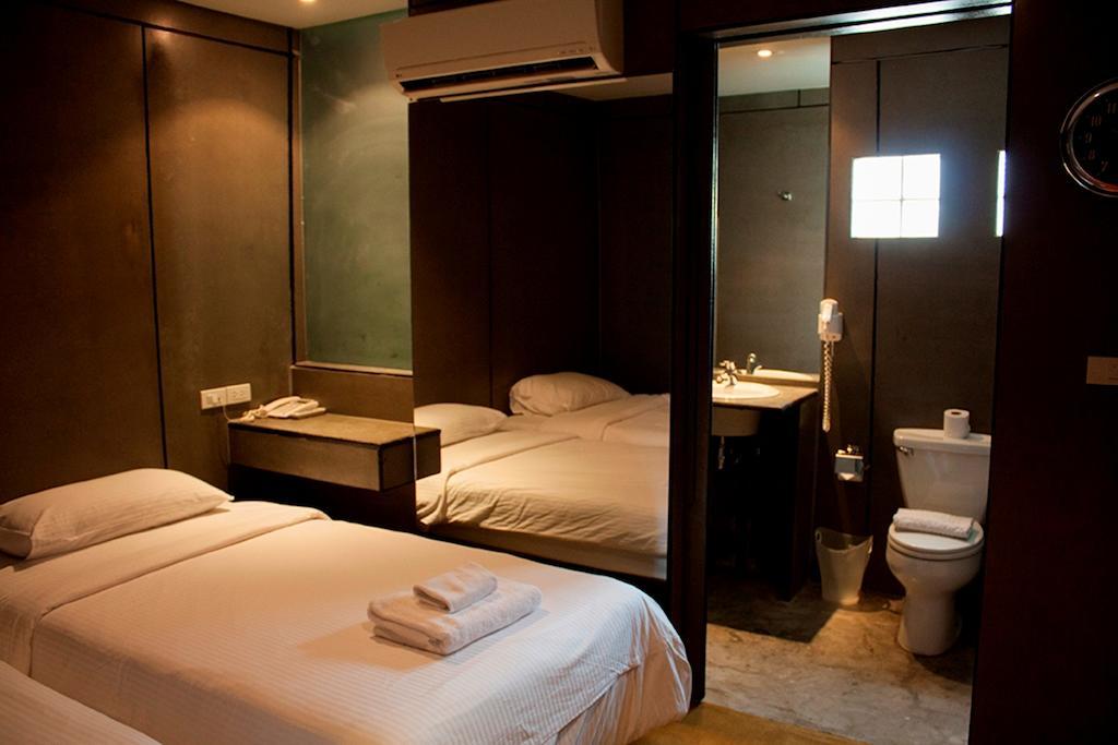 Hotel Justbeds Bangkok Zimmer foto